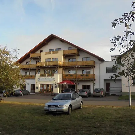 Отель Rhoener Haus Zur Wasserkuppe *