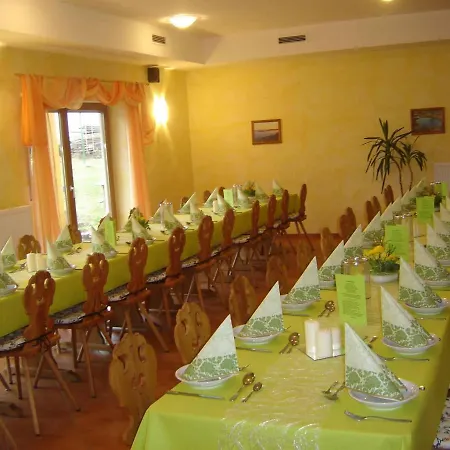 Rhoener Haus Zur Wasserkuppe מלון