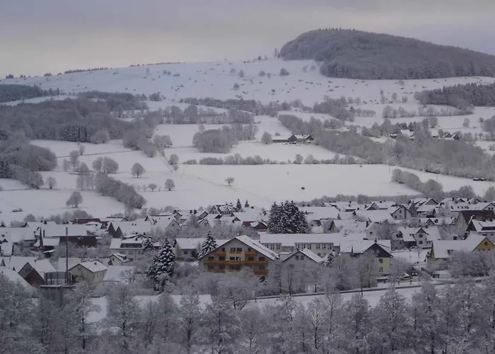 Rhoener Haus Zur Wasserkuppe * Ehrenberg (Hessen)