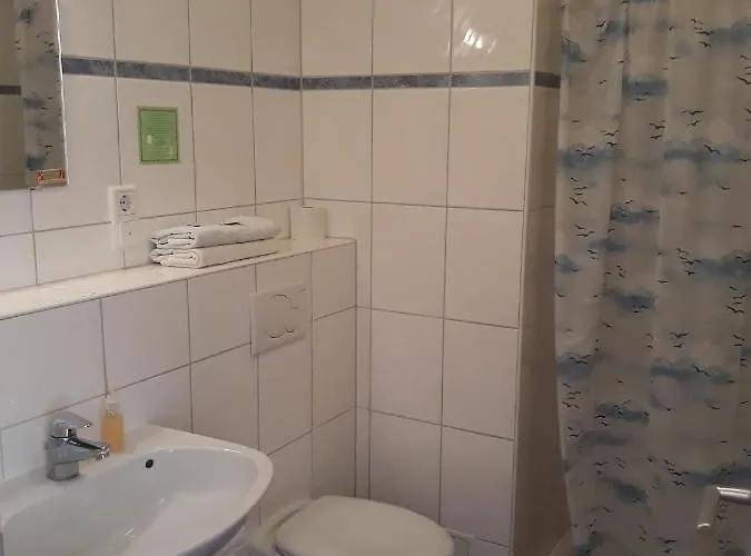 Rhoener Haus Zur Wasserkuppe Отель *