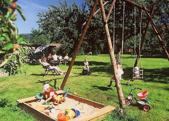 Rhoener Haus Zur Wasserkuppe Отель Ehrenberg (Hessen)